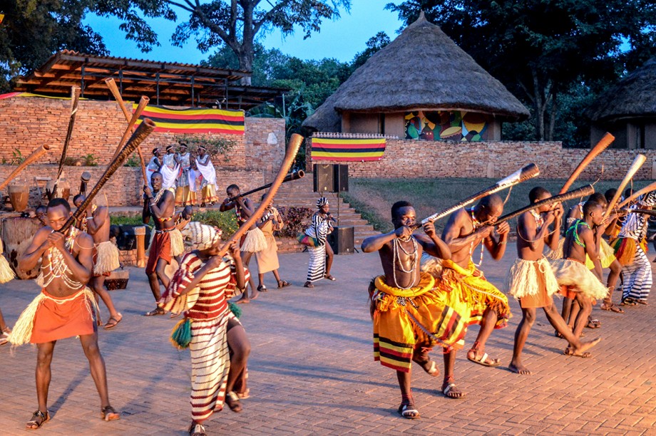 Alur cultural performance featuring long traditional horns